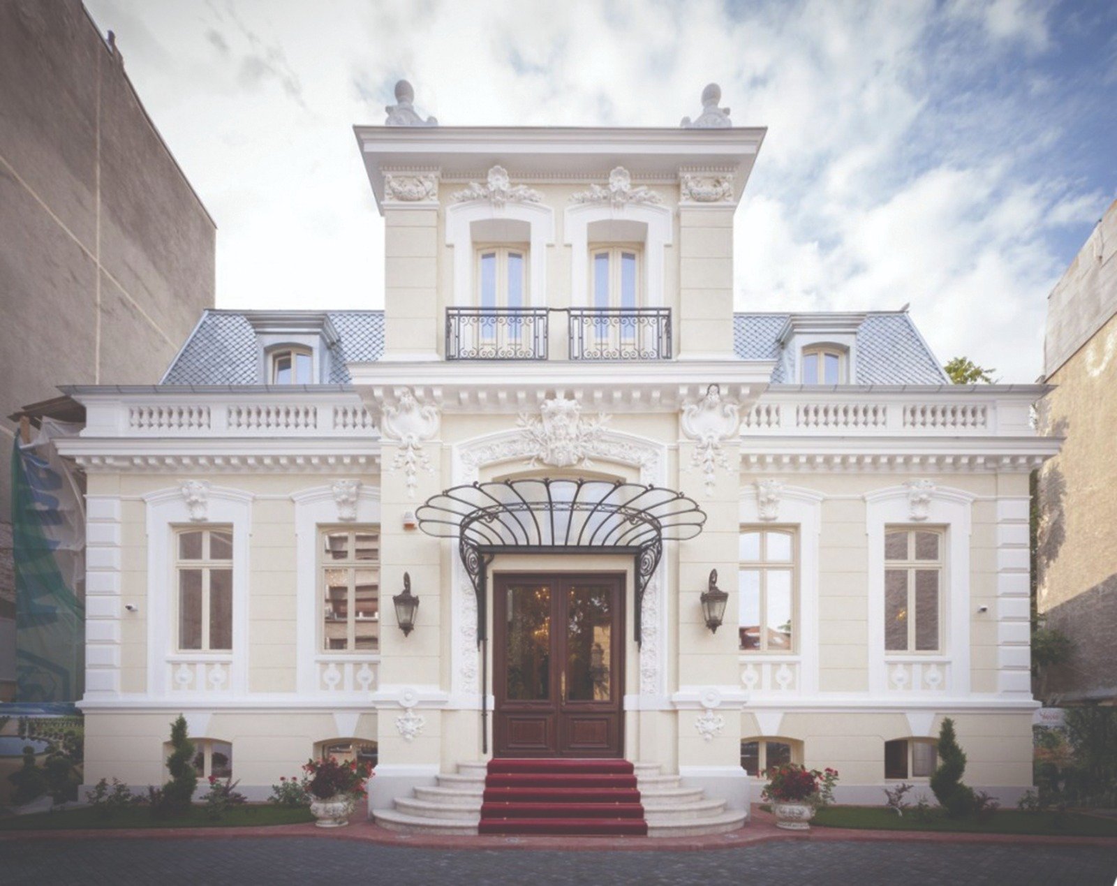 Locație Evenimente Premium - Palatul Noblesse 1881 – pentru Experiențe Unice