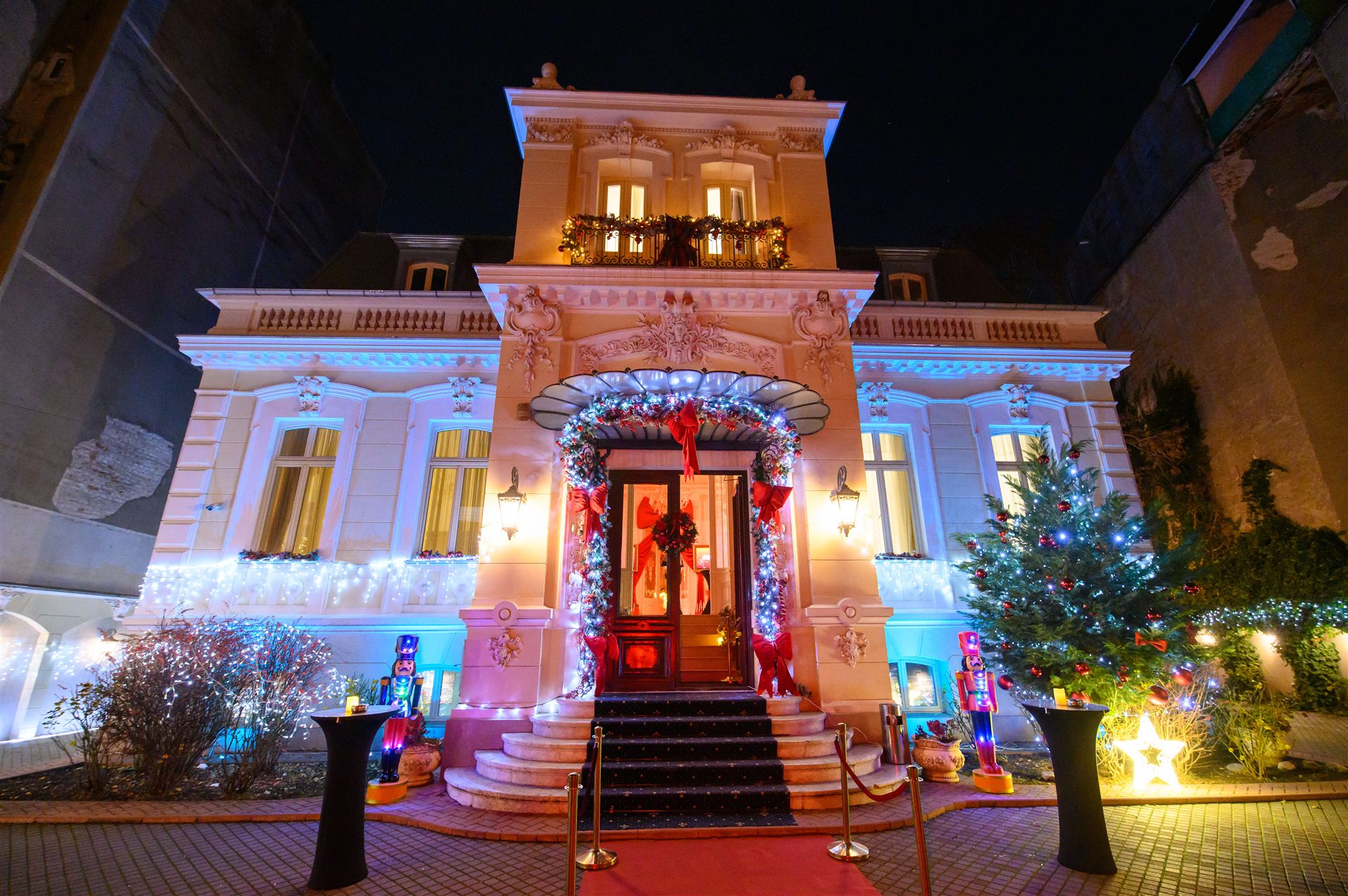 Royal Christmas Party 2024: o seară de Crăciun regală la Palatul Noblesse