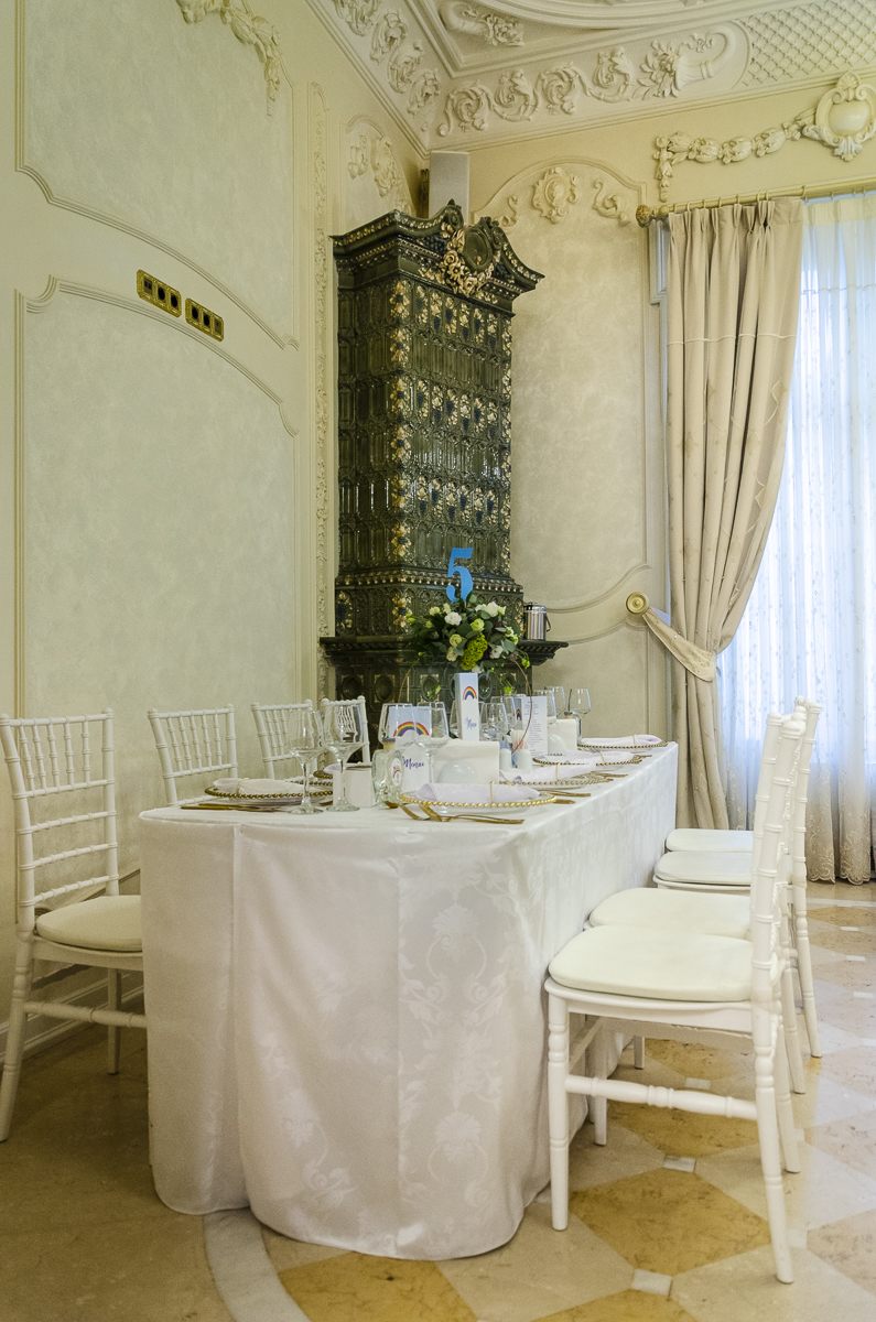 Salon elegant pregătit pentru botez — Palatul Noblesse