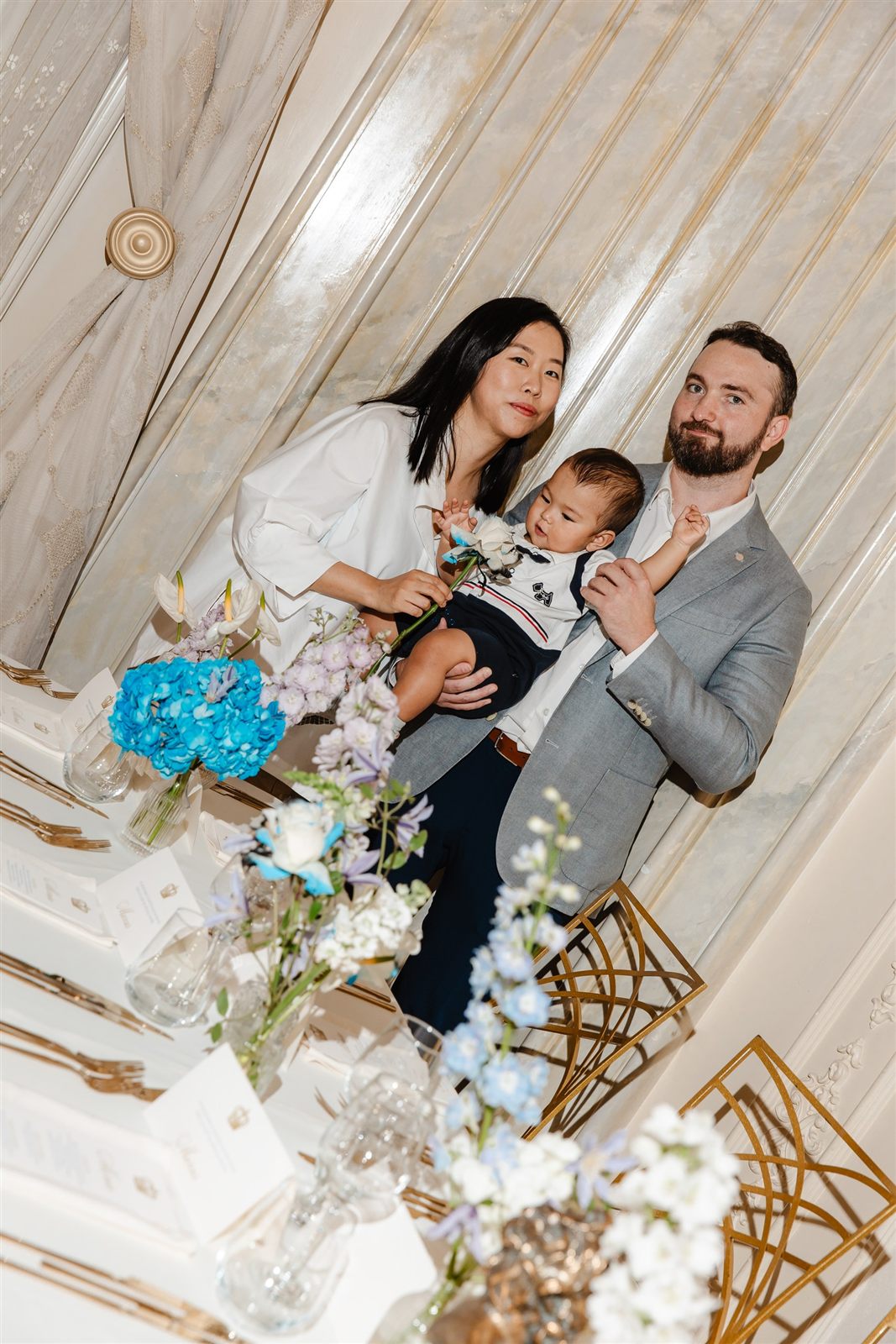 Moment de familie la botezul lui Marcus, în cadrul Palatului Noblesse