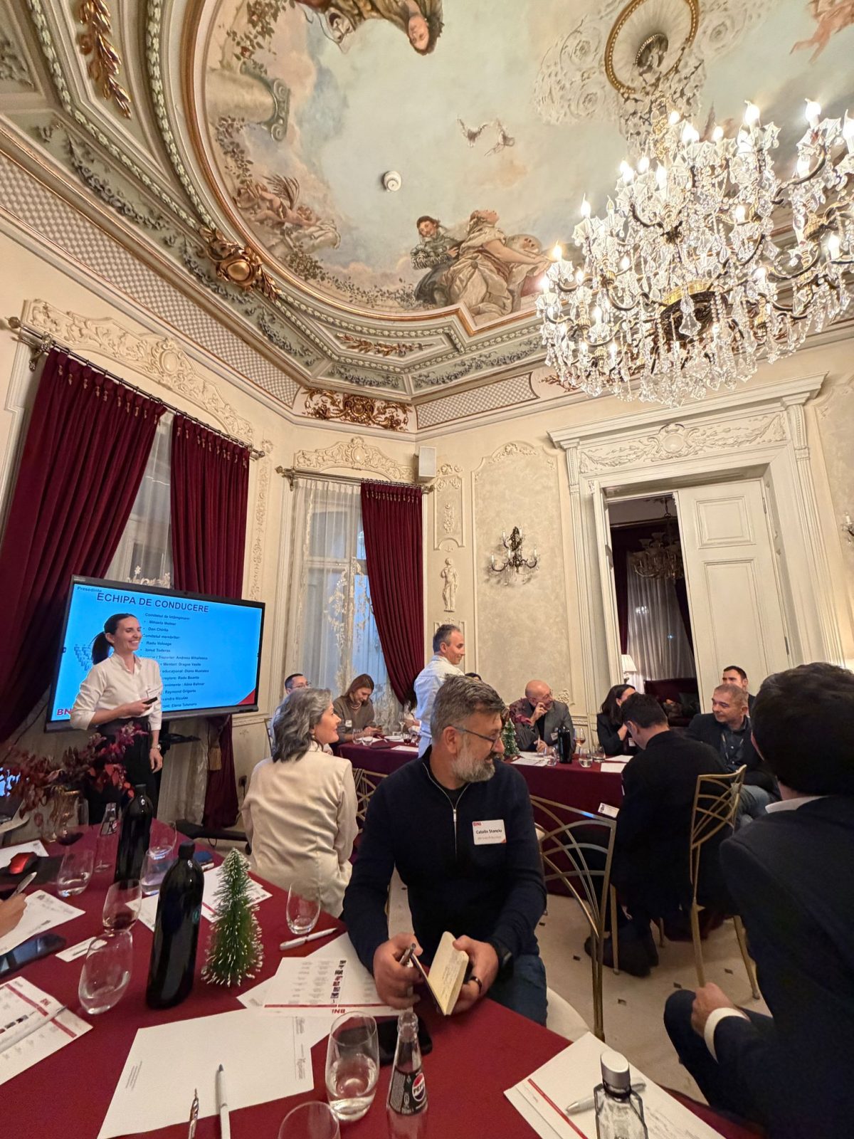 Conexiuni de business la Palatul Noblesse din 1881