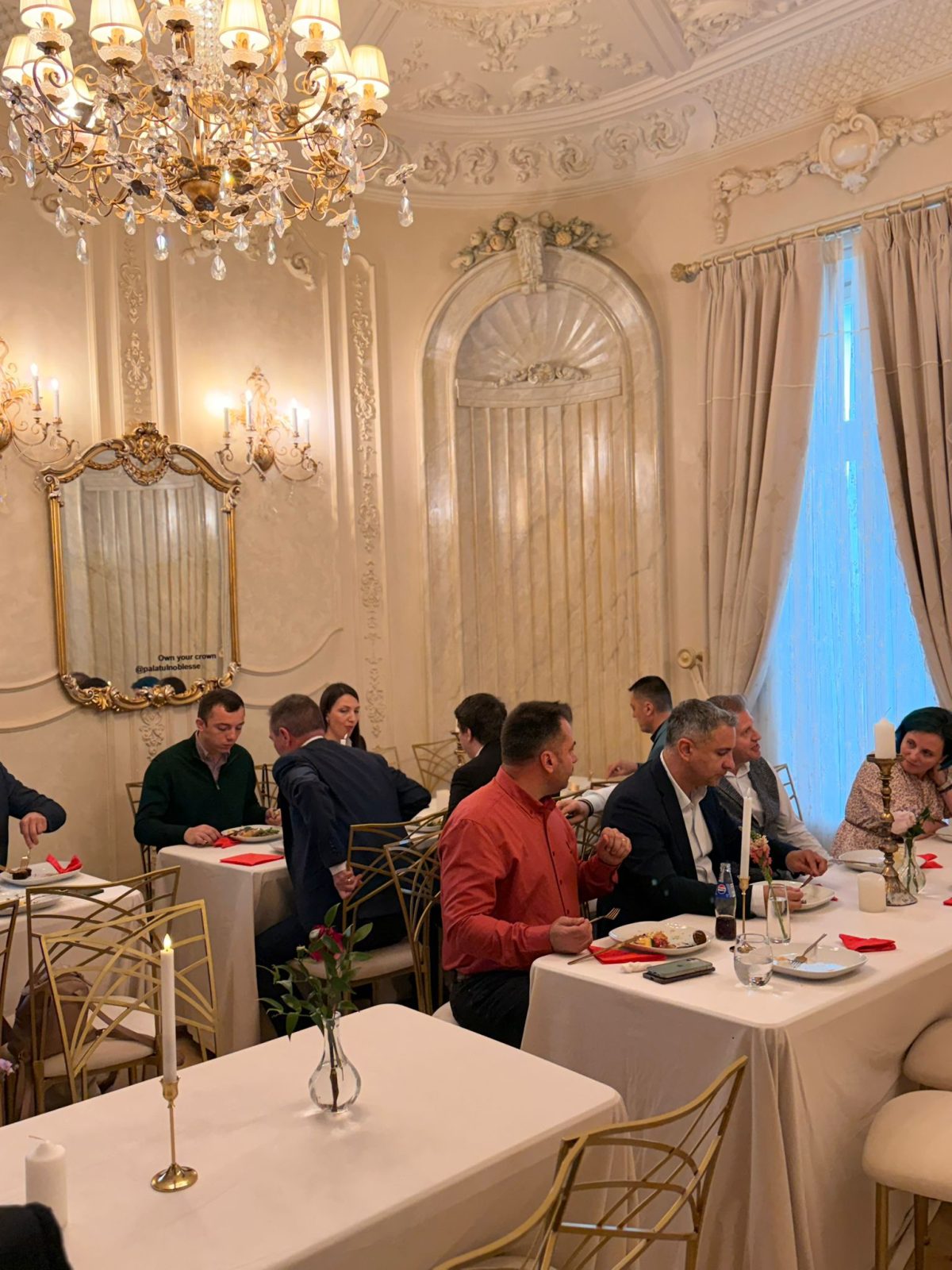 Cadru de conferință corporate la Palatul Noblesse din 1881