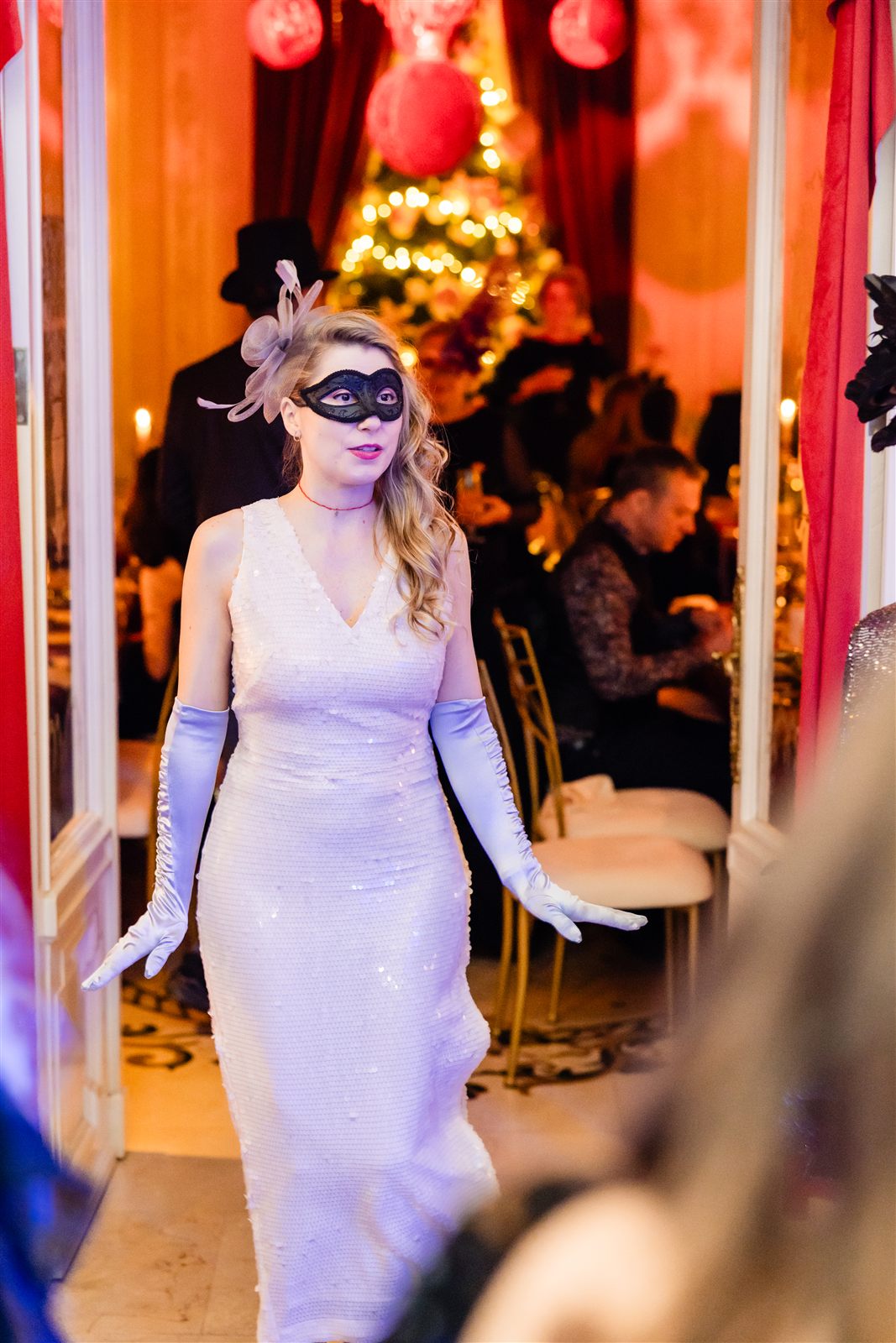 Bal regal de Craciun la o petrecere de la Palatul Noblesse