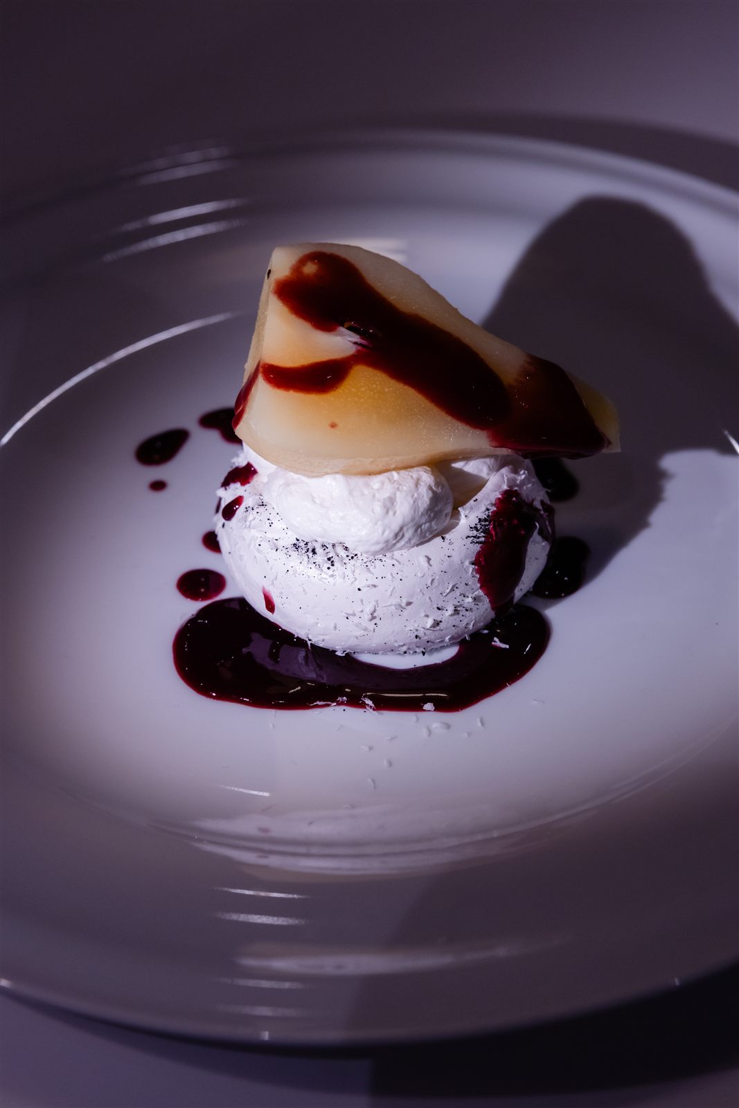 Desert de Crăciun fine dining, servit la dineul corporate de la Palat