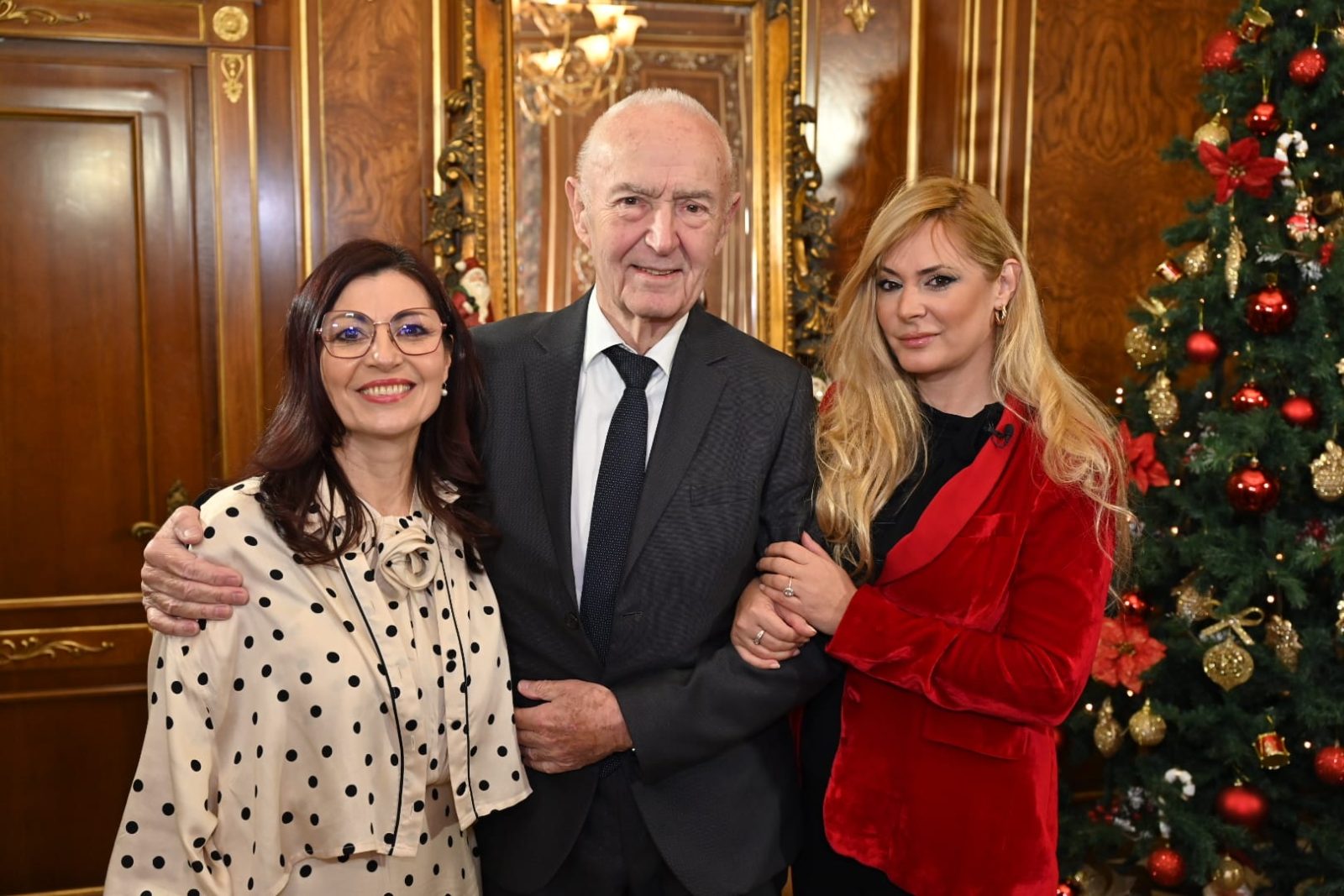 Palatul Noblesse: Gazda Podcasturilor "Life Architect" – O Platformă pentru Povești care Inspiră și Schimbă Vieți