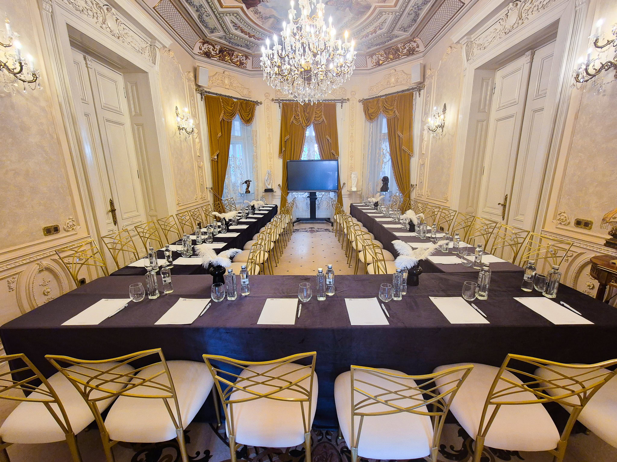 BNI ScaleUp – Networking de seară cu impact real, într-un palat istoric
