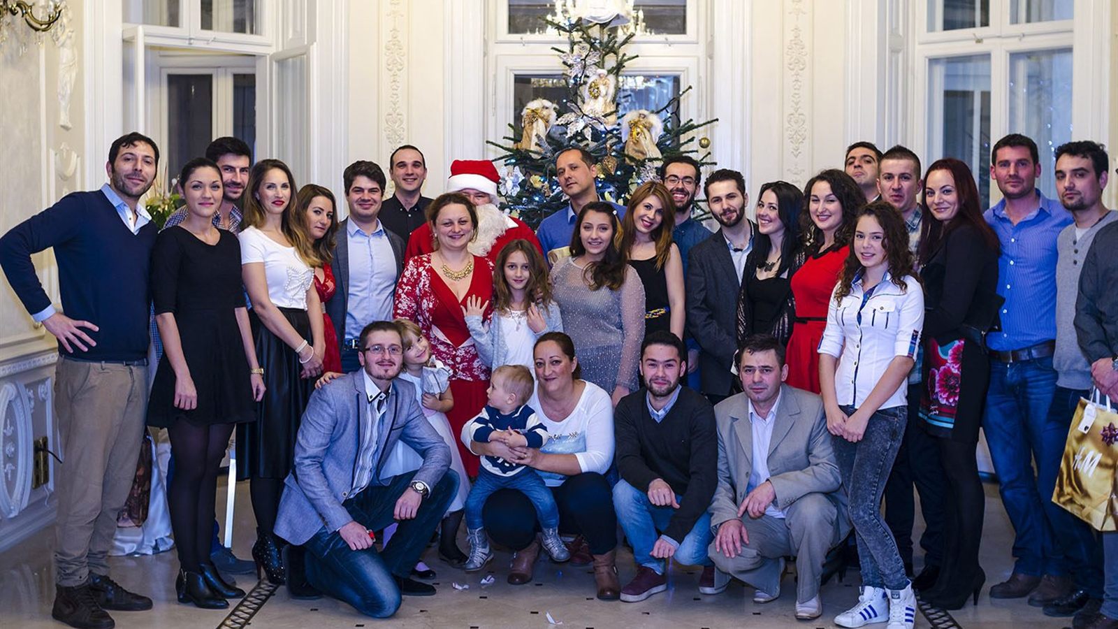 Petrecere de Crăciun Noblesse la palat, București