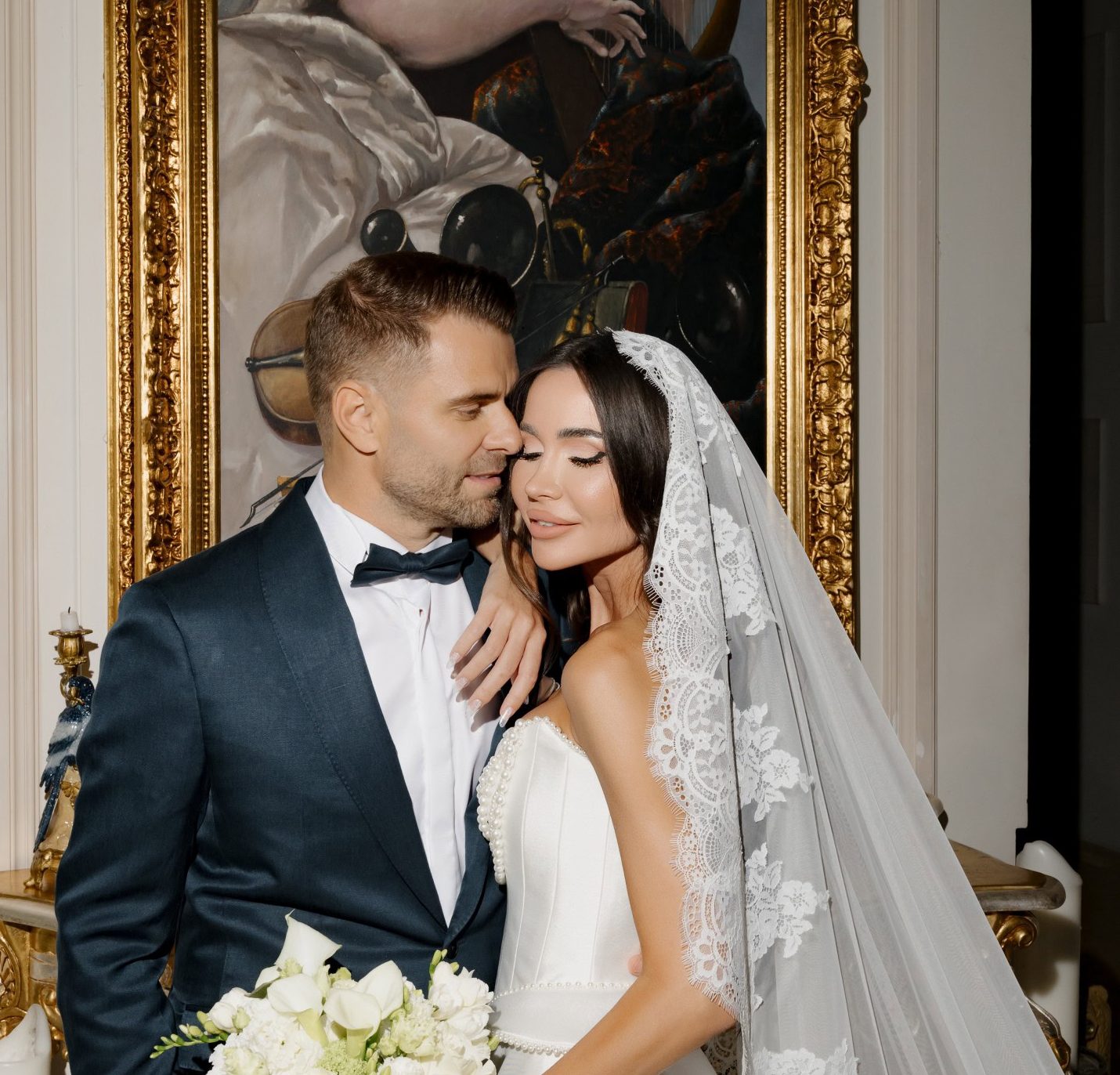 Ședință foto de nuntă Andra & Vlad la Palatul Noblesse – Emoție pură într-un cadru istoric