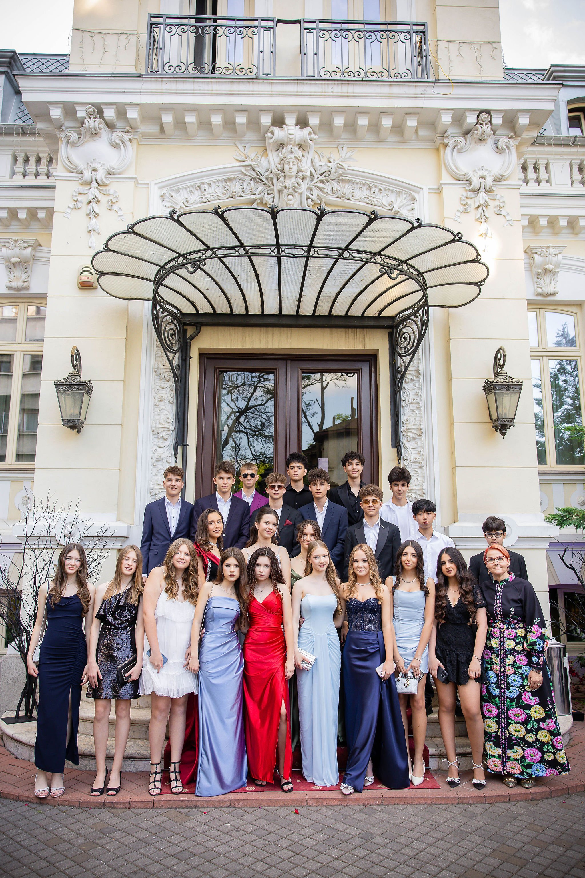 Banchetul Clasei a 8-a Cambridge School of Bucharest — Seara în care Amintirile s-au Scris la Palatul Noblesse