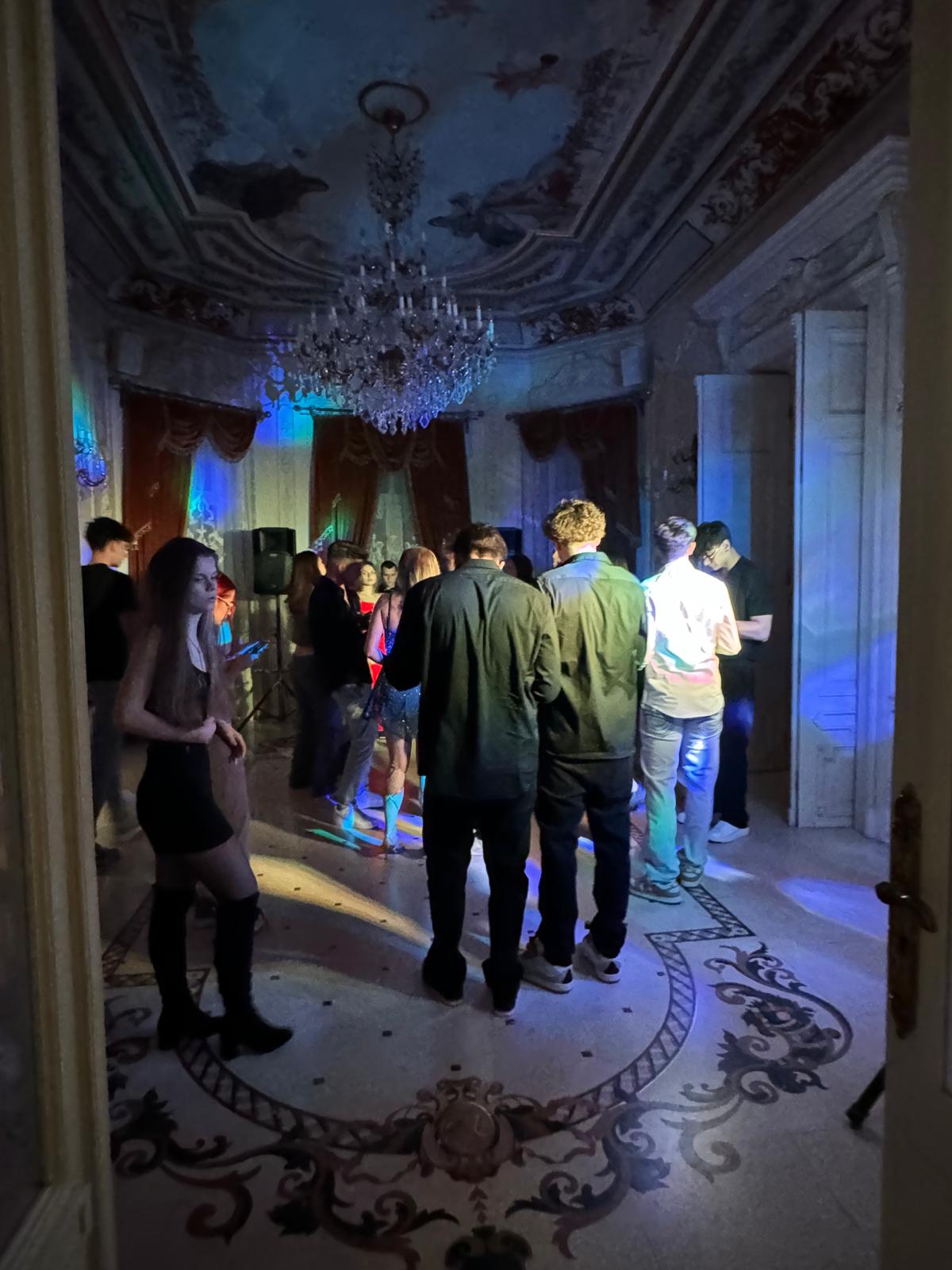 Majorat la Palat: O Seară de Neuitat la Palatul Noblesse, aprilie 2024
