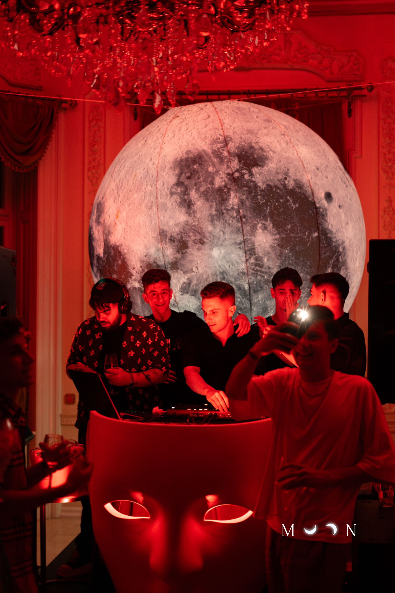 Moon Party – O Noapte Exclusivistă la Palatul Noblesse, 3 august