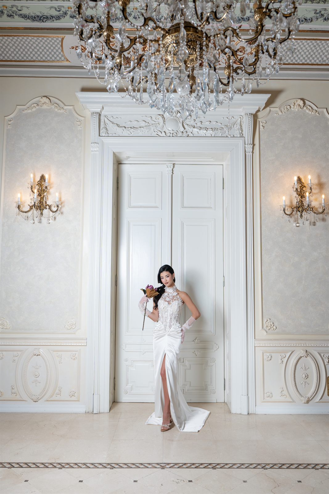 Rochie de mireasă Aura Radu — ședință foto editorială la Palatul Noblesse, București (cadru 13)