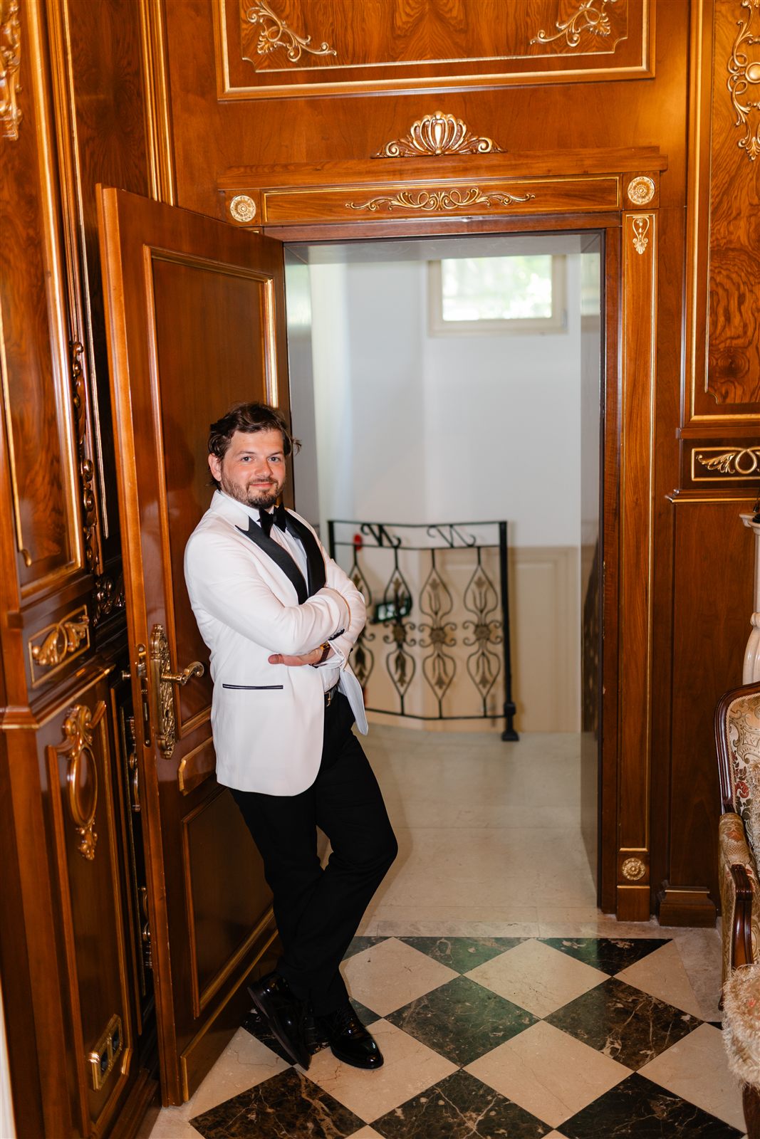 Mire intr-un salon al Palatului Noblesse