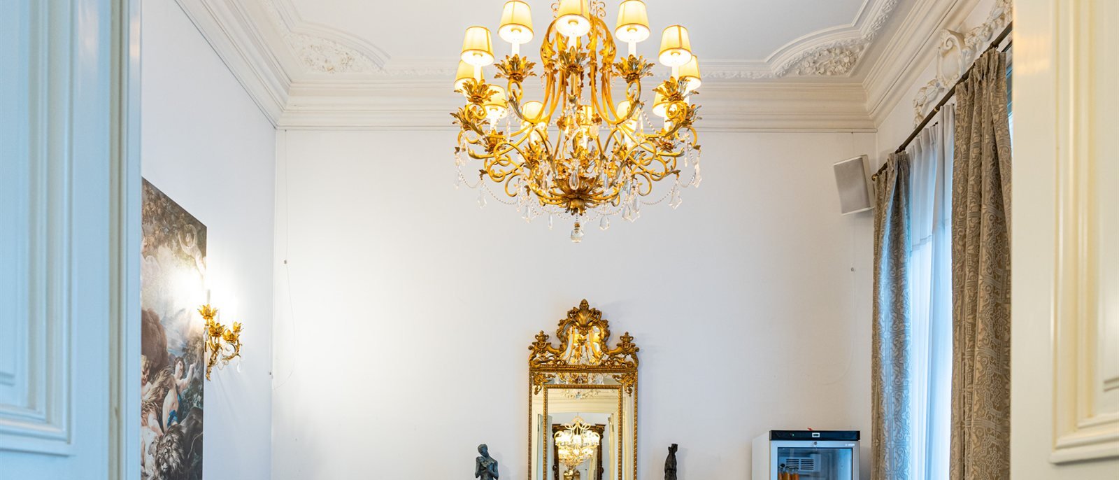 Salonul Luxury