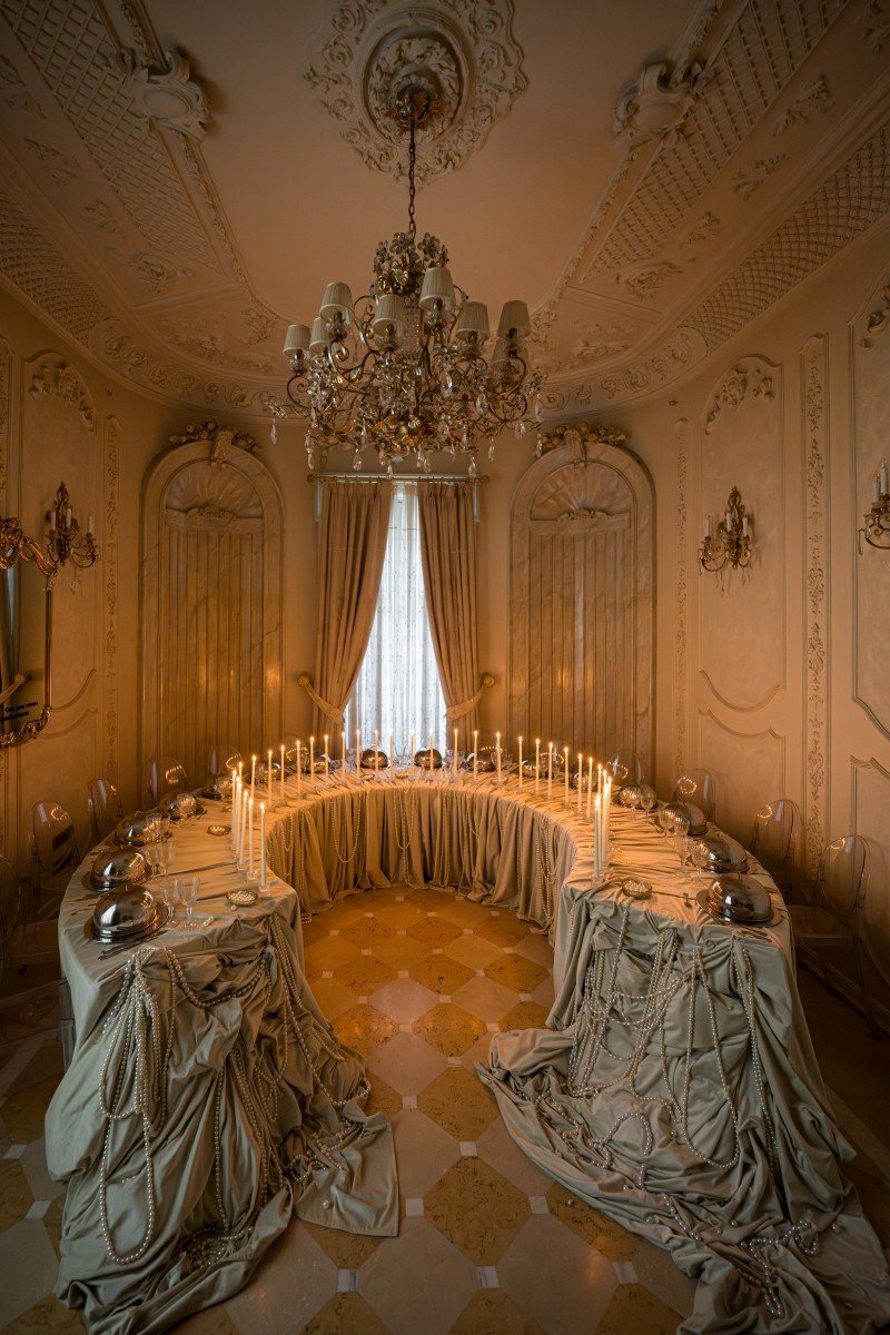 Tematică de nuntă Dramatic Candlelight la Palatul Noblesse – eleganță cinematică în lumina a sute de lumânări - Palatul Noblesse