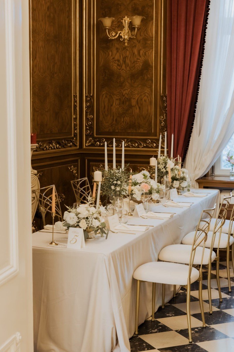 Moment live de harpă la Palatul Noblesse – eleganța care se simte în fiecare notă - Palatul Noblesse