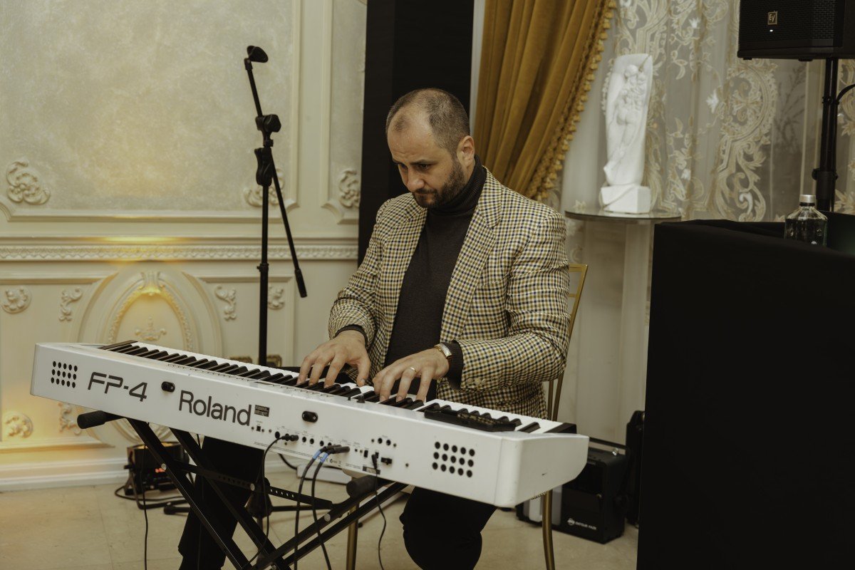 Band Live la Palatul Noblesse – experiența muzicală care transformă un eveniment într-un spectacol memorabil - Palatul Noblesse