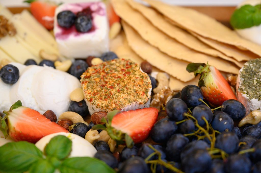 Meat &amp; Cheese Bar la Palatul Noblesse – experiență culinară flexibilă pentru evenimente active - Palatul Noblesse