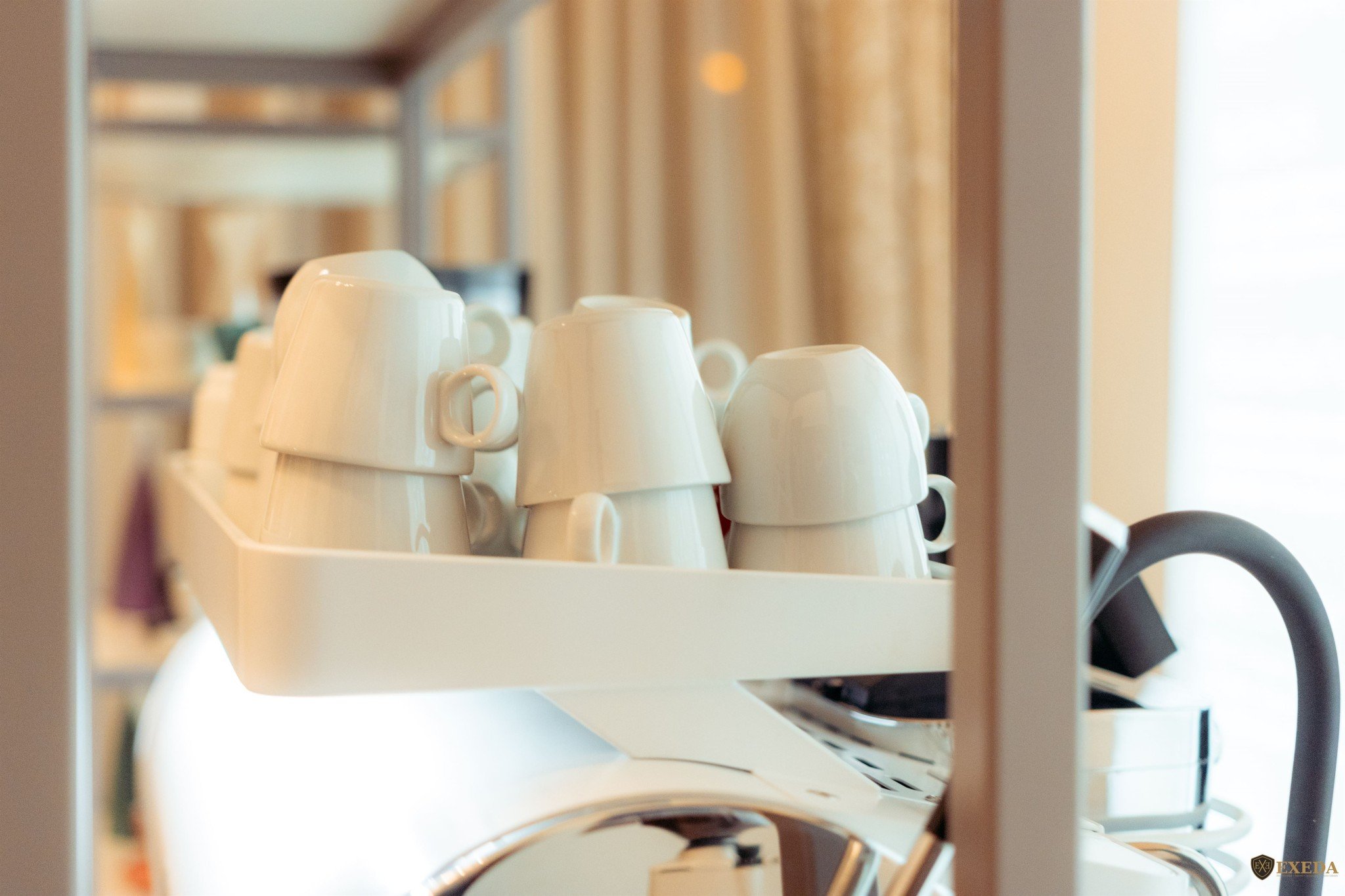 Ritualul cafelei la Palatul Noblesse: Unde arta unui barista transformă evenimentele în experiențe senzoriale - Palatul Noblesse