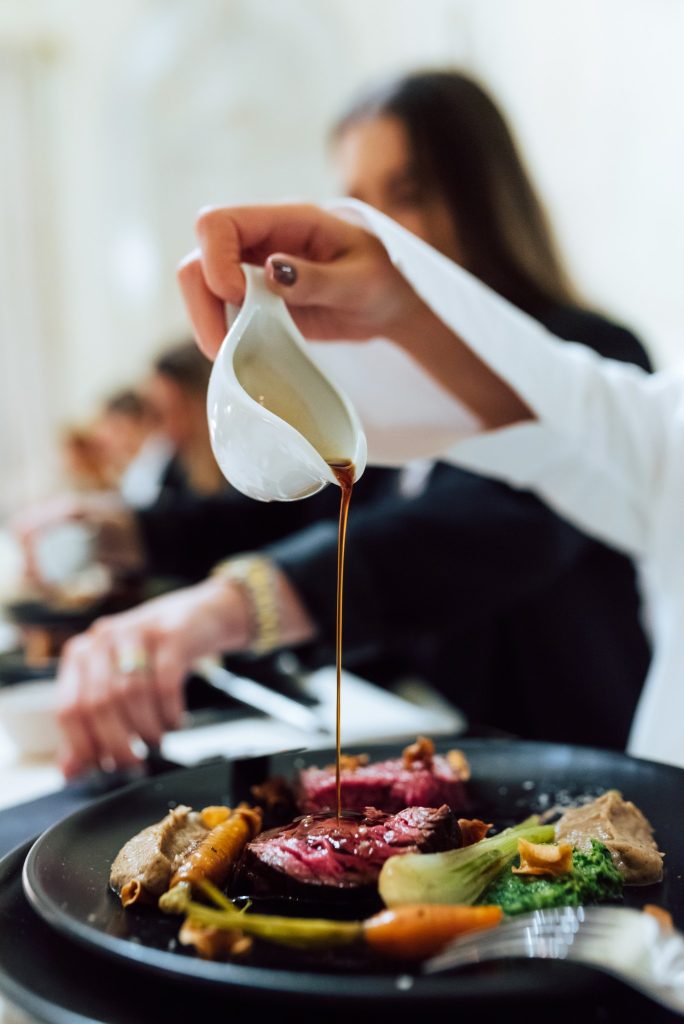 Experiența Private Chef la Palatul Noblesse – Gastronomie care transformă evenimentele în experiențe memorabile - Palatul Noblesse
