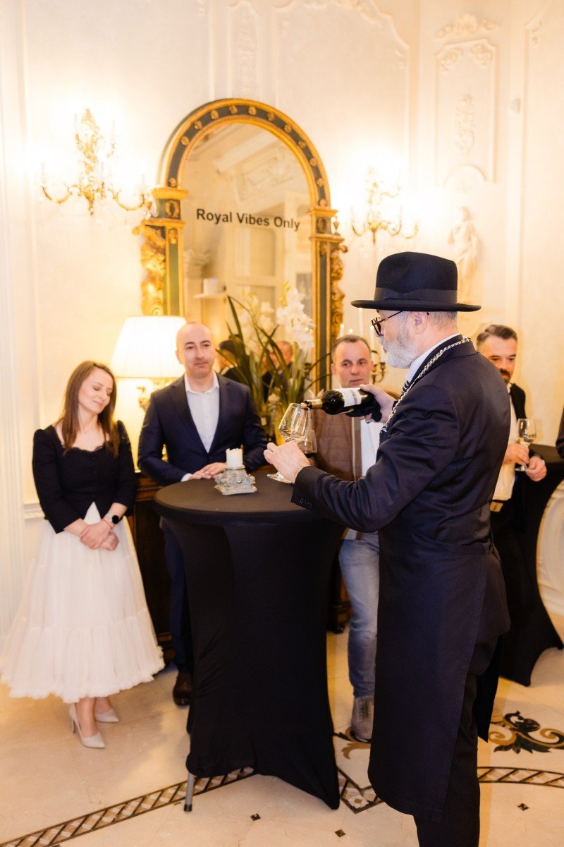 Somelier la Palatul Noblesse – arta vinului care transformă evenimentele în experiențe rafinate - Palatul Noblesse