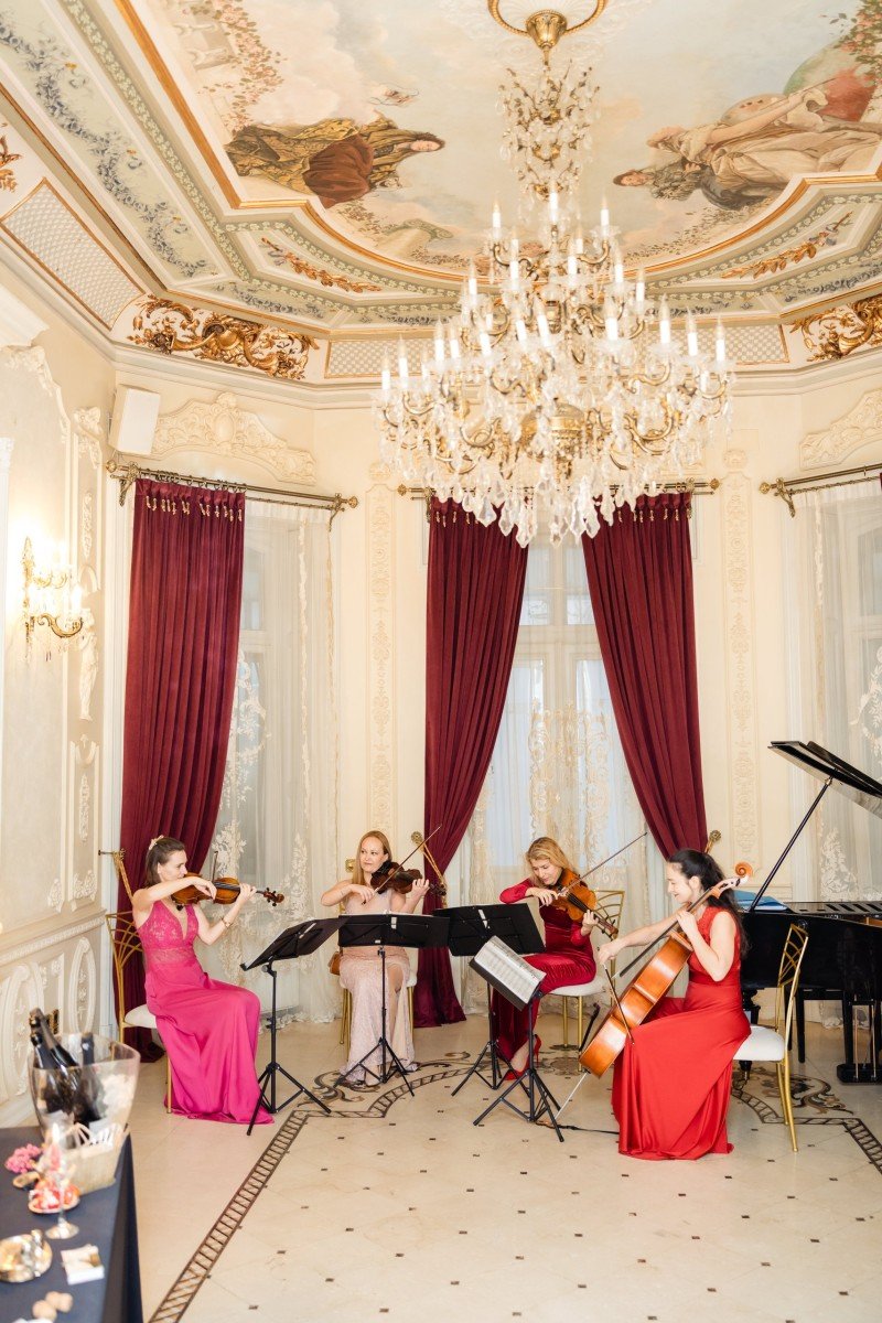 Cvartet live la Palatul Noblesse: Armonia invizibilă care definește eleganța unui eveniment - Palatul Noblesse