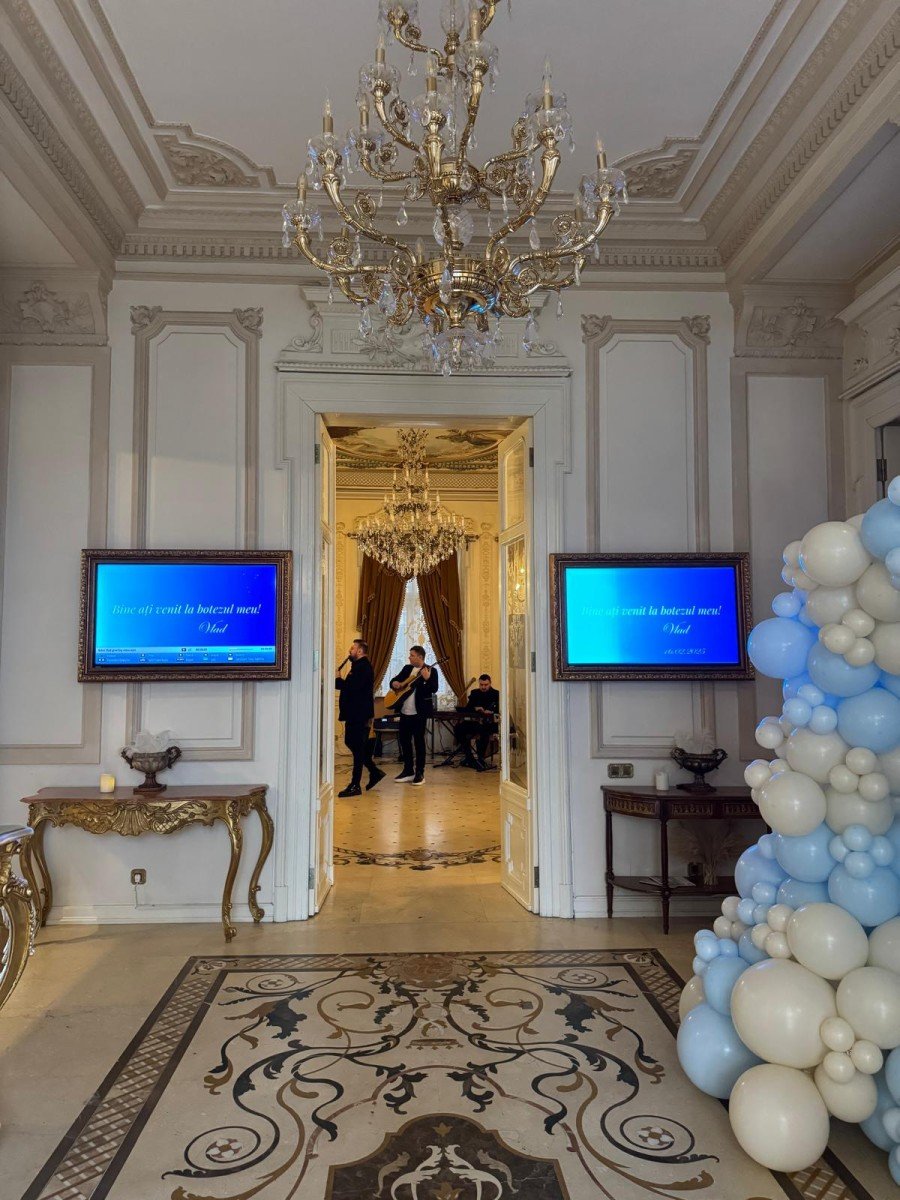 Tematică de botez „Up in the Sky” la Palatul Noblesse – o poveste delicată printre nori, stele și emoție - Palatul Noblesse