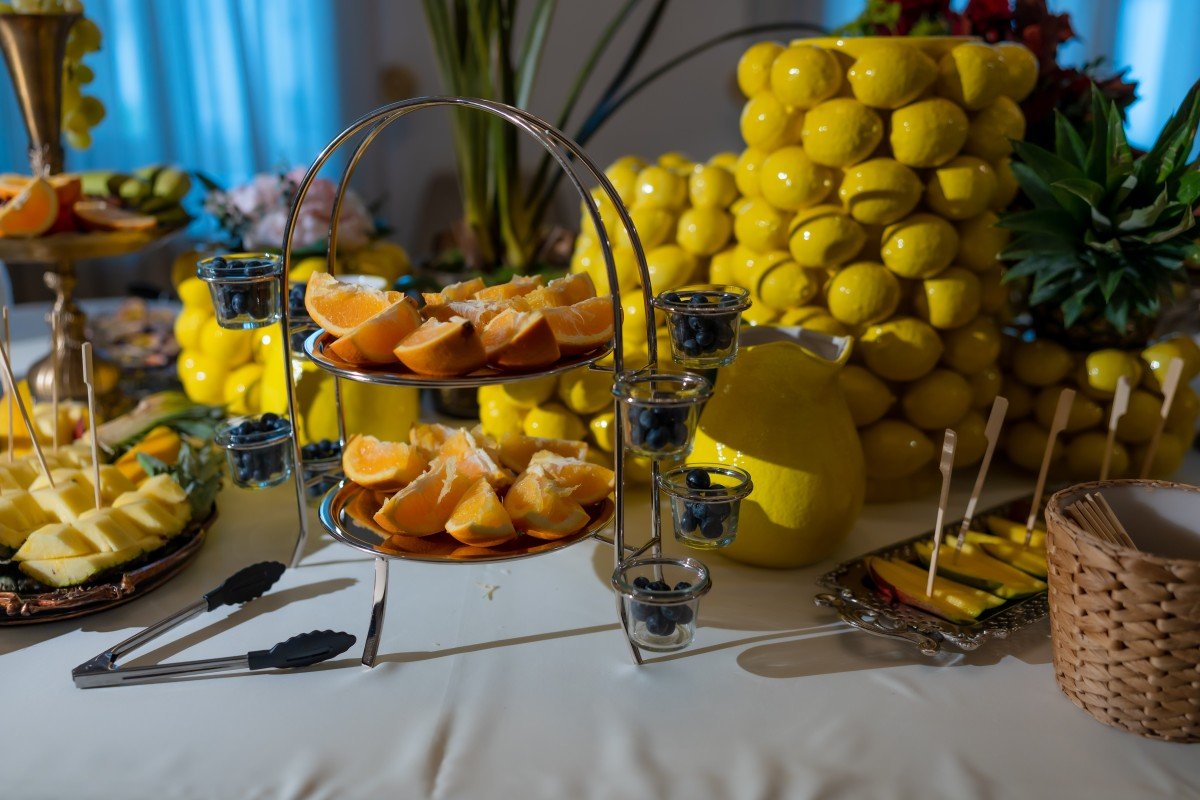 Bar de fructe la Palatul Noblesse: Prospețimea care aduce echilibru evenimentului tău - Palatul Noblesse