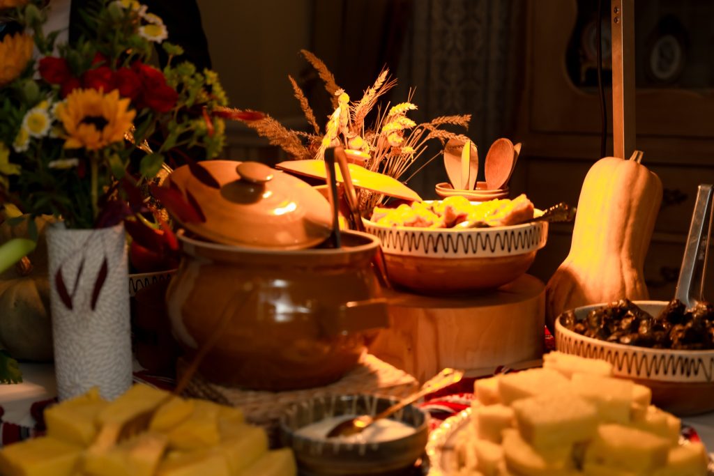 Bar de Sarmale la Palatul Noblesse – tradiție reinterpretată într-o experiență culinară memorabilă - Palatul Noblesse