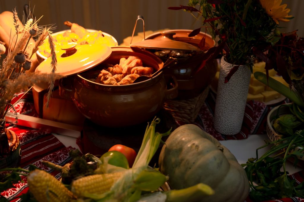 Bar de Sarmale la Palatul Noblesse – tradiție reinterpretată într-o experiență culinară memorabilă - Palatul Noblesse