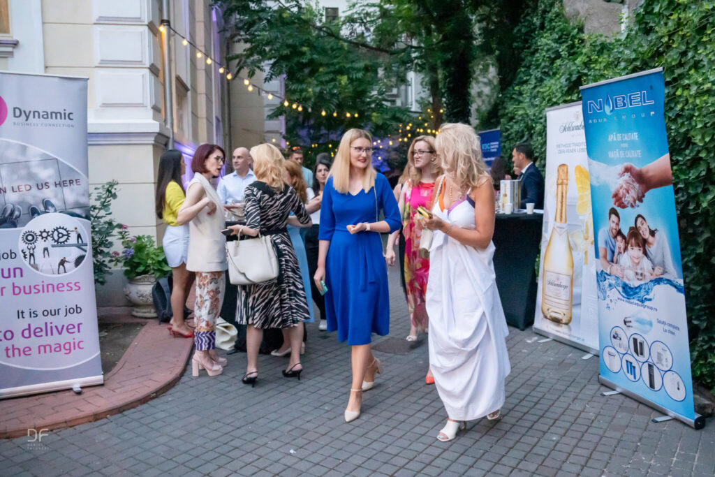 Garden Party eveniment de networking Summer Party Extravaganza organizat de Dynamic Business Connection în parteneriat cu Palatul Noblesse, iunie 2024 - Palatul Noblesse